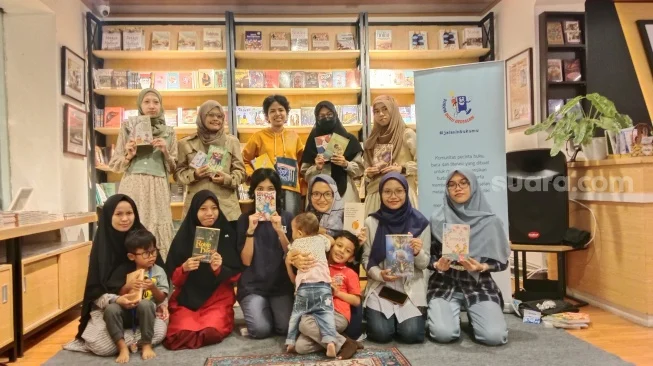 Komunitas Forum Buku Berjalan: Membuka Akses Buku dan Meningkatkan