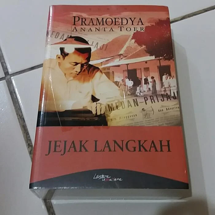 sinopsis jejak langkah pramoedya - Andrea MacDonald